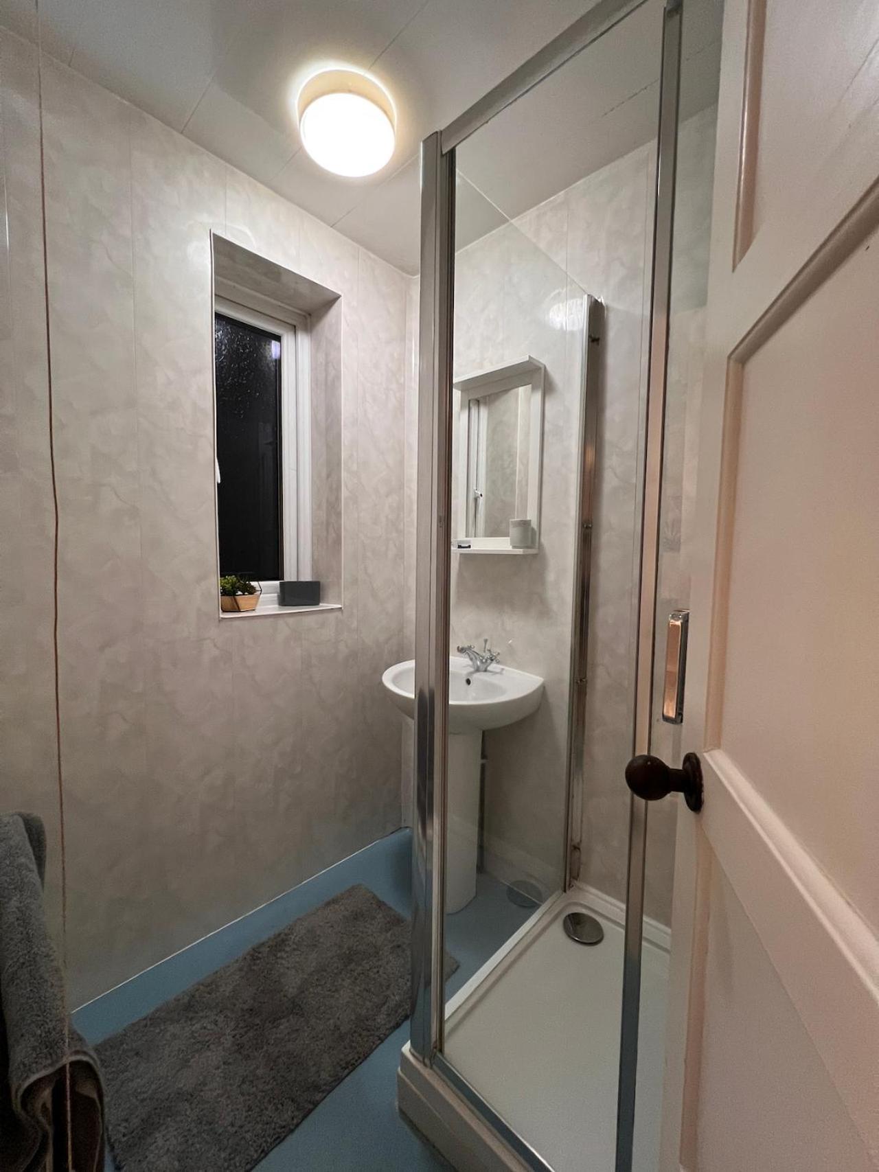 4 Bed Comfy Getaway Lejlighed Norwich Eksteriør billede